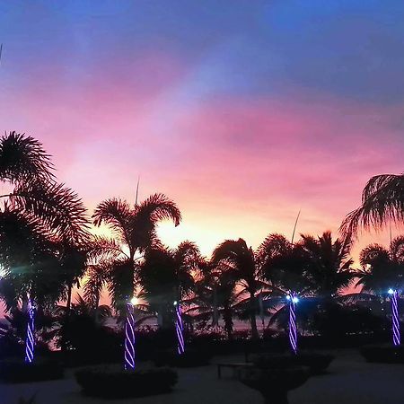 Aruba Surfside Marina Hotel โอรันเยสตัด ภายนอก รูปภาพ