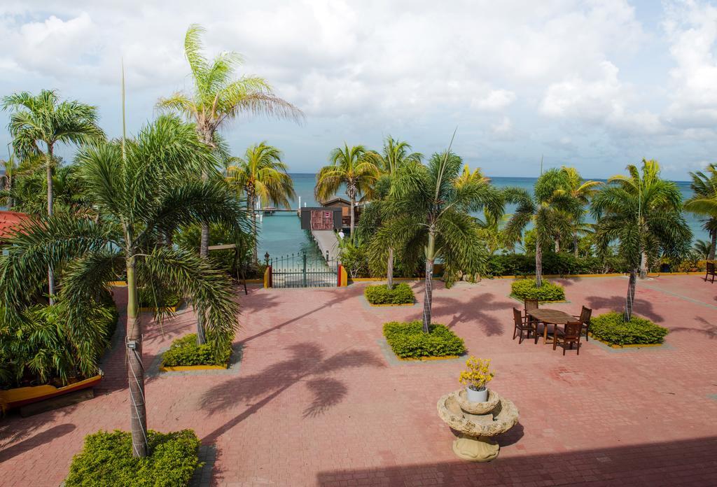 Aruba Surfside Marina Hotel โอรันเยสตัด ภายนอก รูปภาพ
