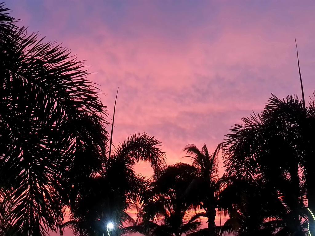 Aruba Surfside Marina Hotel โอรันเยสตัด ภายนอก รูปภาพ